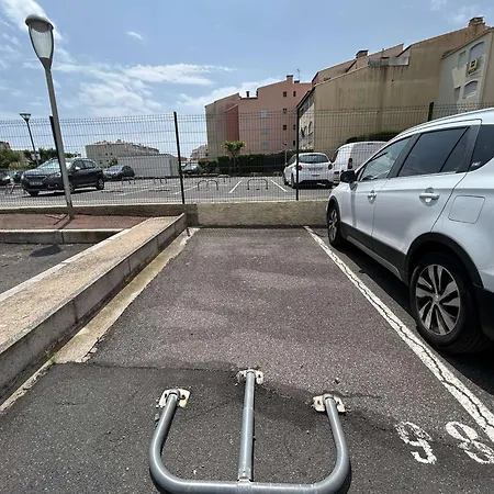 Avec Loggia Et Parking Privatif - Cap D'agde - Fr-1-249-442 Apartment Agde